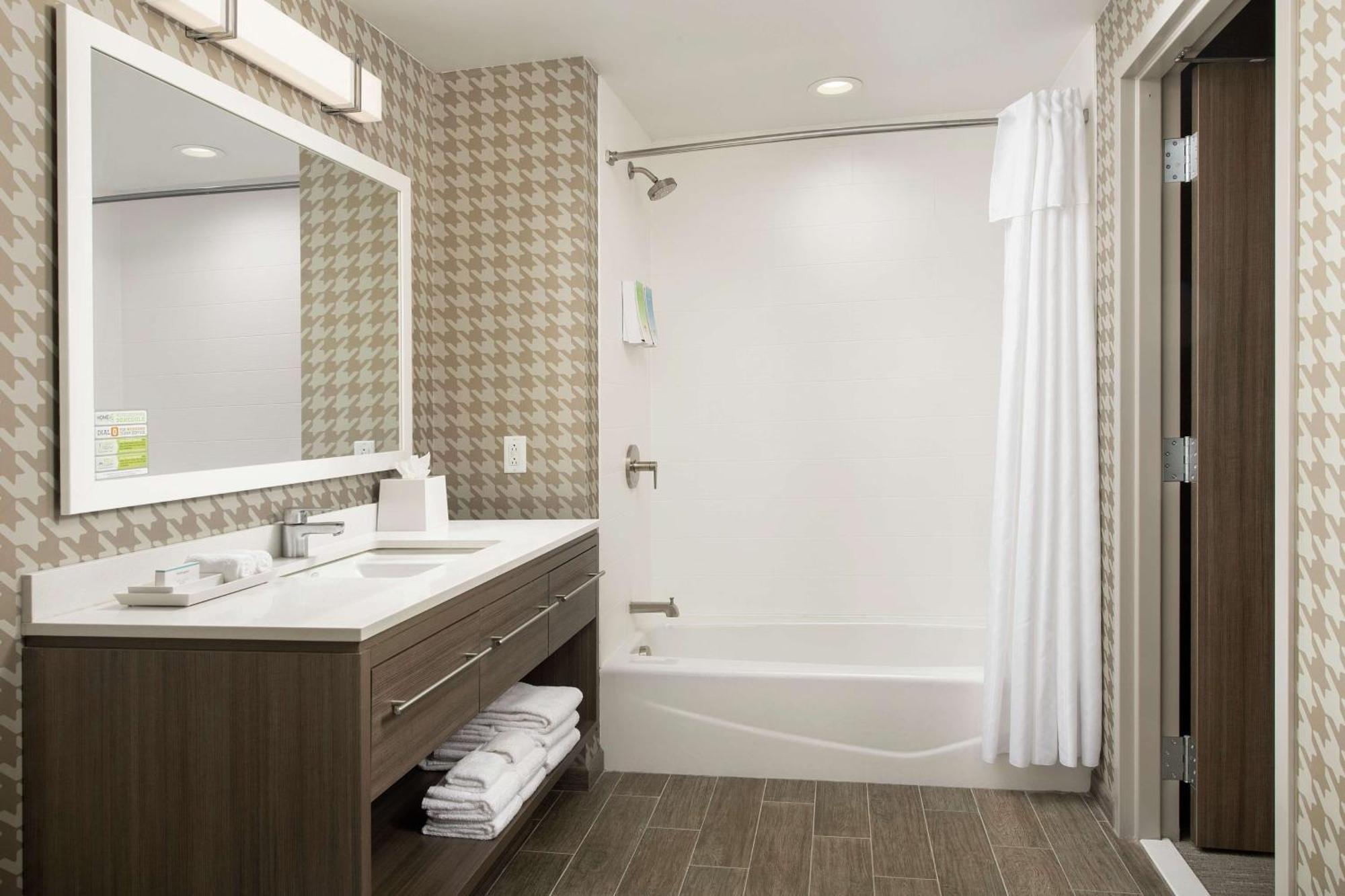 Home2 Suites By Hilton Asheville Biltmore Village Exterior photo